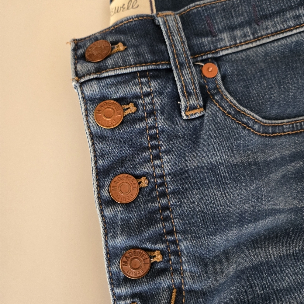 Madewell 10" High-Rise Skinny Crop - Picture 2 of 7